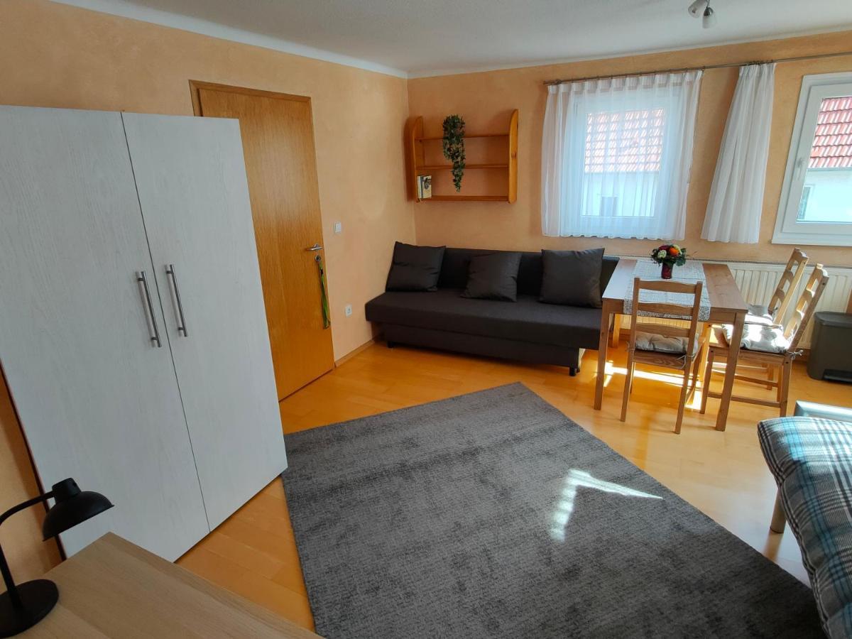 Zentrale & Ruhige Ferienwohnung Mossingen Bagian luar foto